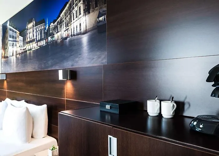 Lindner Ξενοδοχείο *