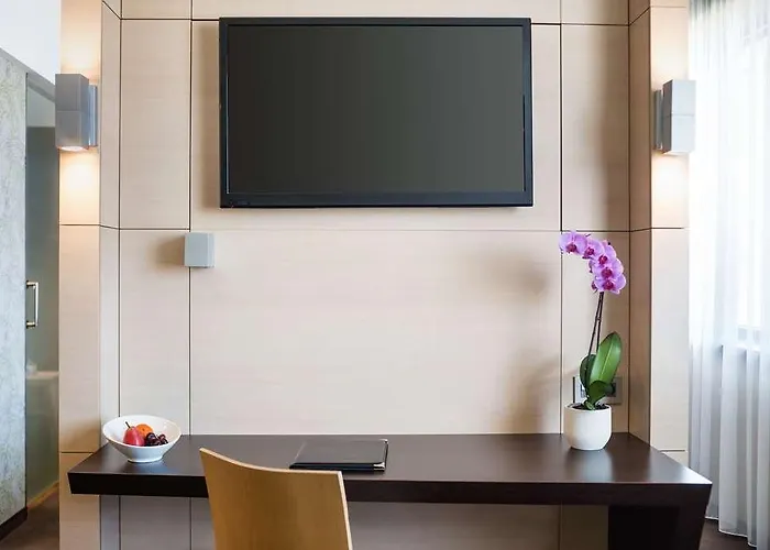 Lindner فندق براتسيلافا