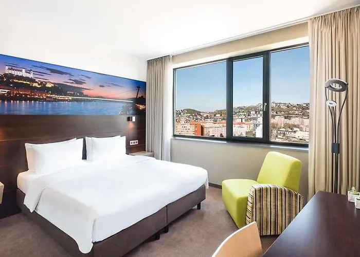 Lindner فندق براتسيلافا